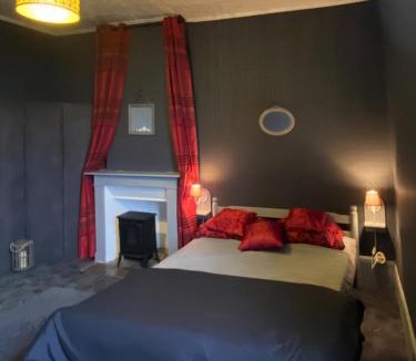 Chenerailles House | Chambre Anthracite