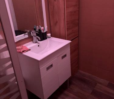 Aurignac House | Chambre au domaine du moulin du pont
