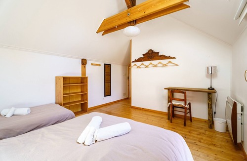 Plobsheim Bed & Breakfast | “Chambre Auguste” Guest Room with Shared Pool