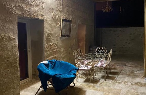 Chars House | Chambre avec belle terrasse