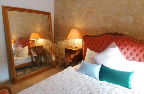 Chars House | Chambre avec belle terrasse