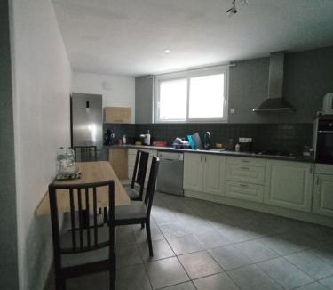 Plemet House | Chambre avec entrée privative