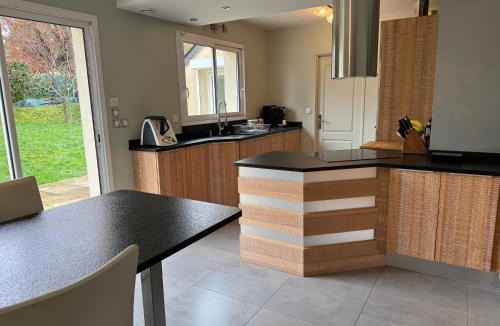 Sarge-les-le-Mans Bed & Breakfast | Chambre avec salle de bain privative