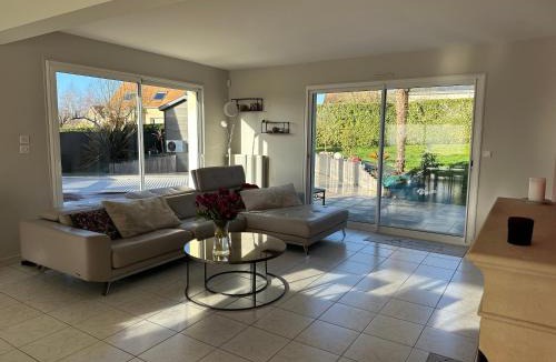 Sarge-les-le-Mans Bed & Breakfast | Chambre avec salle de bain privative