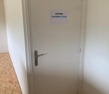 Tournehem-sur-la-Hem Bed & Breakfast | Chambre Azur