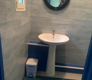 Tournehem-sur-la-Hem Bed & Breakfast | Chambre Azur