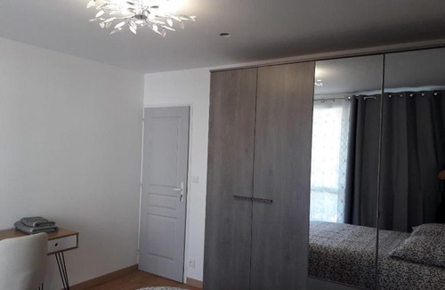 Paroisse Saints-Pierre-et-Paul-Apotres Apartment | Chambre B dans F4 Le Havre