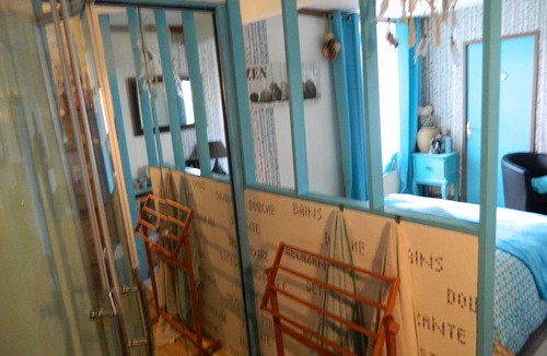 Saint-Maurice-la-Fougereuse House | Chambre Bleue ou zen