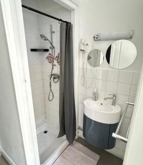 Beauvais Hotel | Chambre balcon