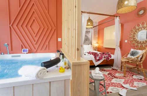 Abbeville Apartment | Chambre balnéo l'Oasis aux Prés de Mautort