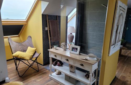 La Bazoge House | Chambre bardney