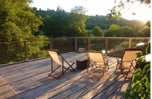 Mortagne-sur-Sevre Bed & Breakfast | Chambre "cascade"