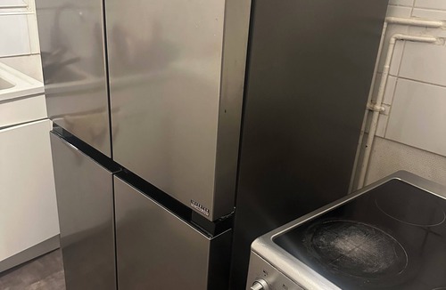 Saint-Cyr-l'Ecole Apartment | Chambre chez habitat