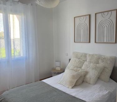 Etival-les-le-Mans House | Chambre chez l habitant proche circuit des 24h