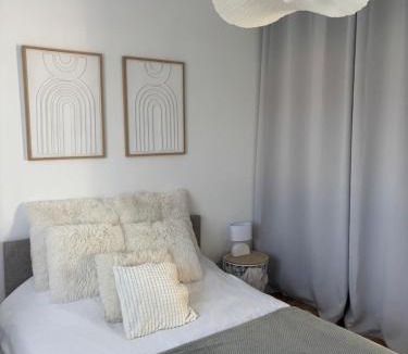 Etival-les-le-Mans House | Chambre chez l habitant proche circuit des 24h