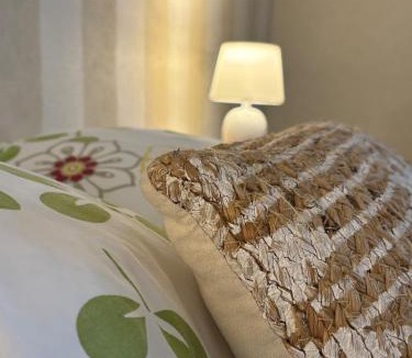 Fontenay-le-Comte House | chambre chez l'habitant spacieuse dans maison de ville