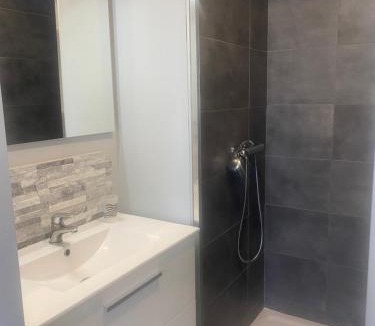 Rive Droite House | Chambre chez Marjorie