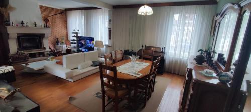 La Fere House | chambre chez particuier