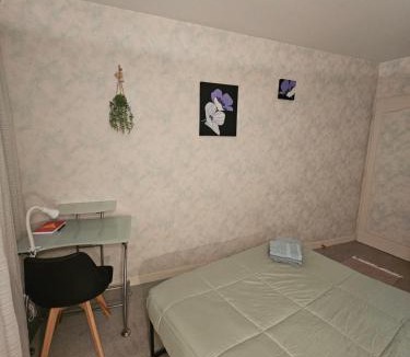 Montlucon House | Chambre chez particulier à petit prix Montluçon centre gare à 20 min à pieds
