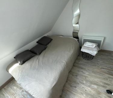 Glos House | Chambre chez thomas