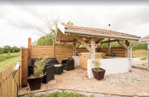 Flocourt Bed & Breakfast | Chambre Coloniale - Le petit flo