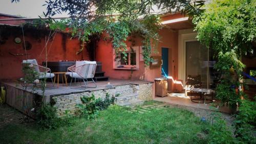 Millau House | chambre condamine spa