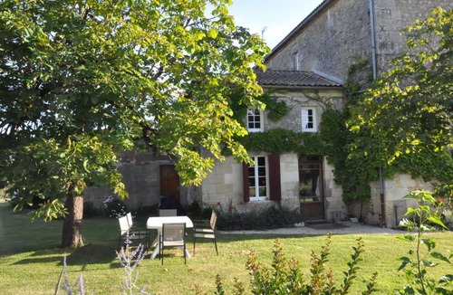 Rouffignac House | Chambre confortable dans maison bourgeoise