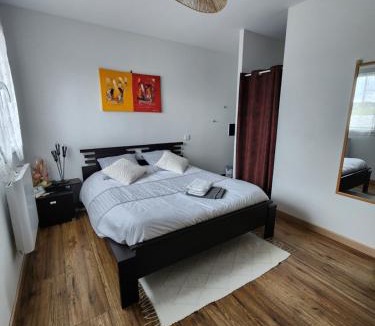 Juillan House | Chambre Cosy