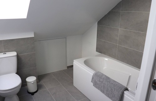 Eaubonne Bed & Breakfast | Chambre Cosy Proche Sites Olympiques