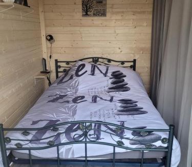 Saint-Savin Cabin | Chambre Cozy