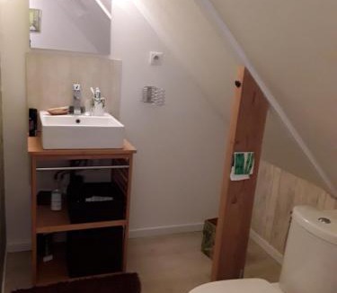 Saint-Lunaire House | Chambre, cuisine ,coin exterieur privatif