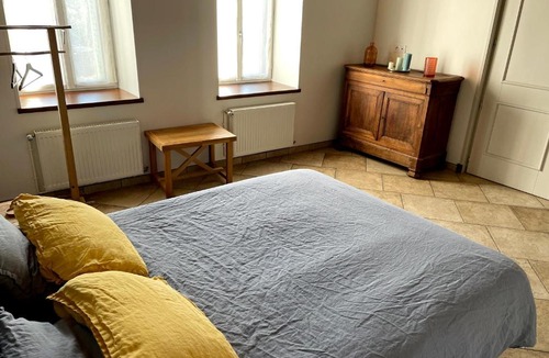 Autun Apartment | Chambre d'Aut'
