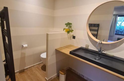 La Ferte-Saint-Aubin Bed & Breakfast | Chambre d'hôtes pour 2 pers. avec petit-déjeuner inclus - FR-1-590-506