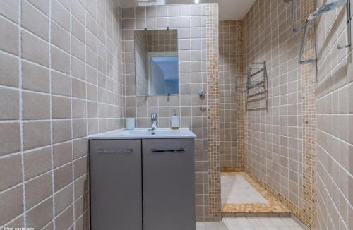 Epineuil-le-Fleuriel Bed & Breakfast | Chambre d'hôtes de la Fontagrille