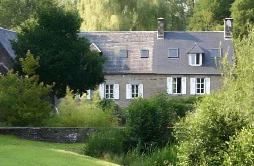 Athis-Val de Rouvre Bed & Breakfast | Chambre d'hôtes Côté Jardin