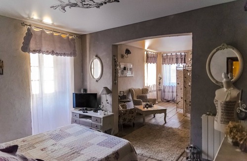 Castello-di-Rostino Bed & Breakfast | Chambre D'Hôtes La Marlotte