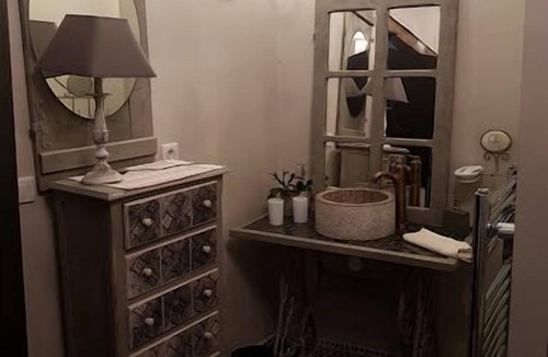 Castello-di-Rostino Bed & Breakfast | Chambre D'Hôtes La Marlotte