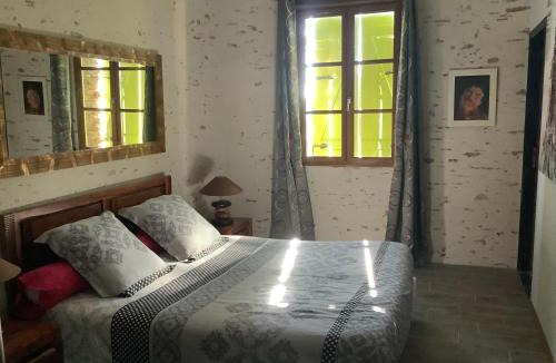 Saint-Julien-Gaulene House | Chambre d hôtes GRANAL