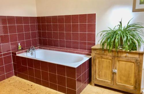 Gennes-sur-Glaize Bed & Breakfast | Chambre d'hôte à la Gilardière
