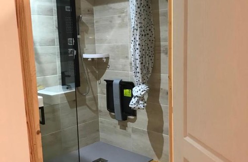 Nistos Bed & Breakfast | Chambre d'hôte aux Pivoines