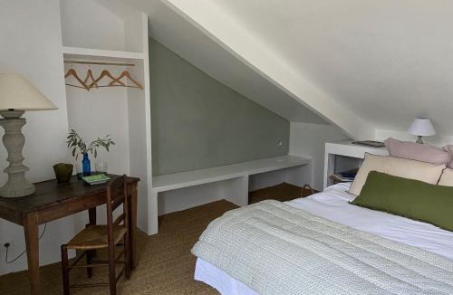 Ambenay Bed & Breakfast | chambre d'hôte château de transières