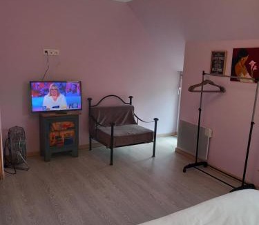 Roz-sur-Couesnon Bed & Breakfast | Chambre d'hôte de la baronne