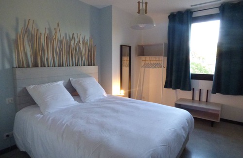 Les Angles House | Chambre D’Hôte D’or Les Anges
