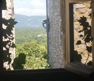 Labastide-de-Virac Bed & Breakfast | Chambre d hôtes labastide de virac