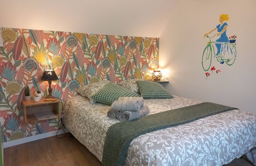 Les Ponts-de-Ce Bed & Breakfast | Chambre d'Hôte on the Loire Valley cycle route