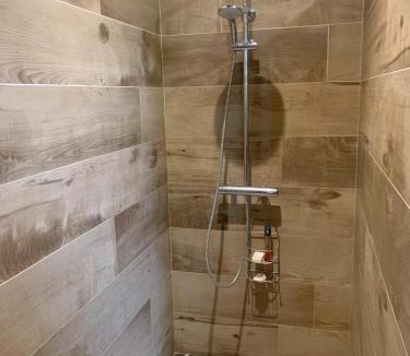 Monflanquin Bed & Breakfast | Chambre d'hôte