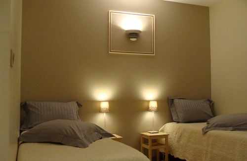 Saint-Loup-Geanges Bed & Breakfast | Chambre D'hôtes Victor Hugo