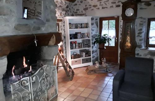 Fayet-Ronaye House | Chambre d'hôte la Fessille B&B piscine et spa 2 personnes