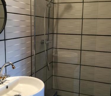 Corlay Bed & Breakfast | Chambre d'hôte Mara