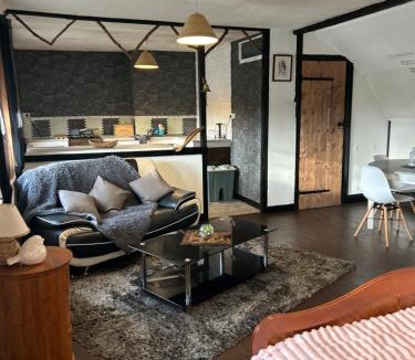 Corlay Bed & Breakfast | Chambre d'hôte Mara